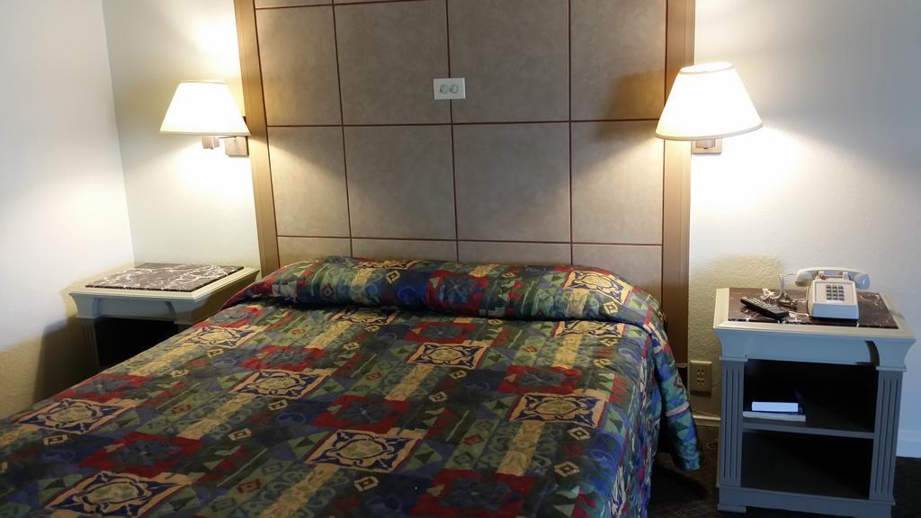 Brunner'S Inn And Suites El Centro Ngoại thất bức ảnh